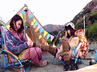 Watch Lesbian Foot Worship - Foot Worshi_16463279774097946
