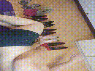 真实重度踢踹全体重踩踏羞辱虐乳_-桃子女王1-国际优化在线播放,百度网盘,迅雷下载-套路影視-直播回放_国内领先的在线视
