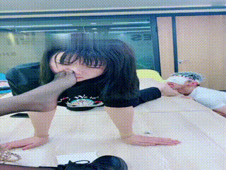 足恋踩踏sm论坛3055863400