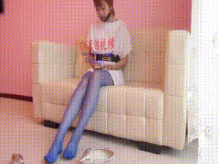深度丝袜诱惑 撕丝袜 是考验男人的仔细程度_斯慕圈 - sm斯慕视频 - 国产踩踏视频SM女王调教脚交视频在线观看 - 女王之家_4174764815
