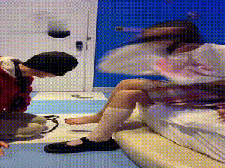 51美脚社区6096673371
