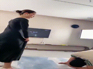 狗狗身上芭蕾舞