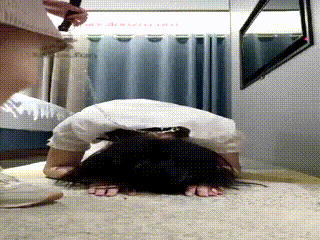 美女玩Sm调教免费看视频  我要美脚社区调教sm视频女王踩踏视频品丝论足美脚踩踏社区美脚踩踏社区(我恋美脚社)_804321904