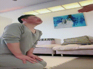 伊晨】白丝萝莉主重度耳光踢裆场
