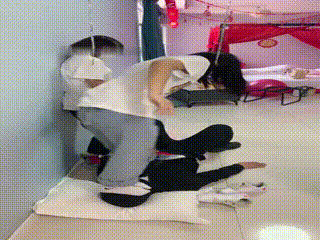 黑si双主全体重踩踏15836 (2)