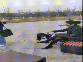 黑丝暴力女神拖鞋耳光，
