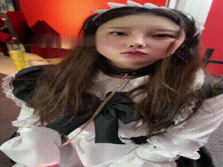 女女-蹦迪穿了一周的臭袜子闻舔臭足