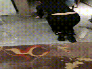 黑丝性感女王酒店调女奴