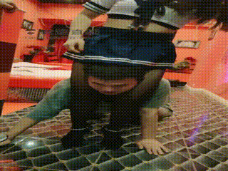 套路女主32468 重庆男神】主题酒店伺候情侣爱爱