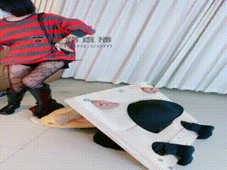 TL32366 美离子】痛到无可奈何 00_00_00-00_31_05