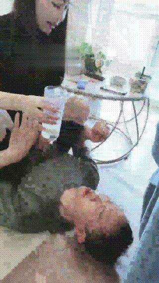 美帝】剧情-前男友求复合pw20240805足趣动态长片