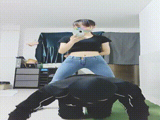 女王疯狂抽打耳光