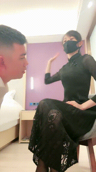 美娜格格】重度揪耳朵抽耳光专场