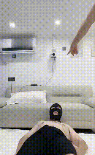 物业素人】赏赐圣水骑马狗爬跪舔丝袜jio脚插嘴坐脸虐乳口水