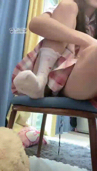 阿月 第一视角JK裙子底下的脏鞋袜