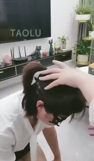 清见s舔脚女奴 (3)~