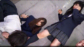 【女女群虐】IIC01女社长带着两名女学生羞辱玩弄漂亮女同事-97LZTD-83507977_O2