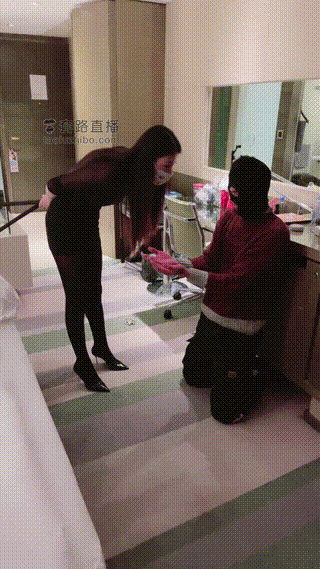 video_1728049450942