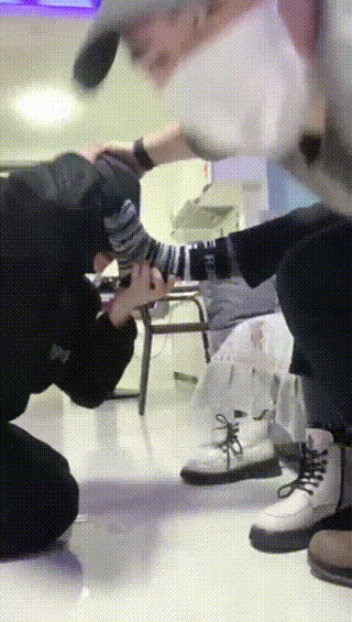 与精神小妹的那些事_韩悦情侣主