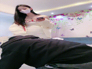 美女的脚丫就是香