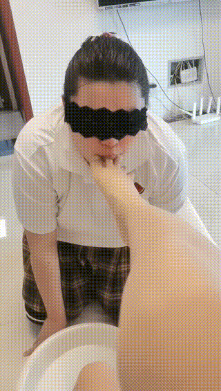 1123已传回放来自咔咔上课上课的视频