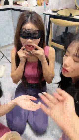 女女179