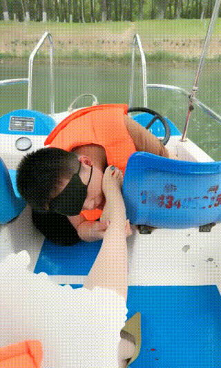 辣姐】郊游户外虐贱奴