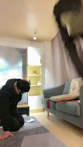 video_1745788306853