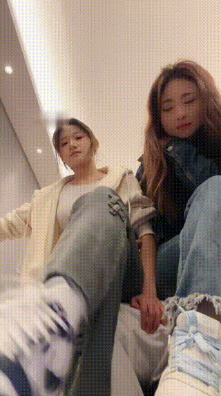 【猴歌】双S-转胯狗爬-运动鞋踢踹-踩踏 bf51825~1