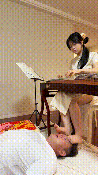 【琴月】艺校女神脚下奴才 bf52169