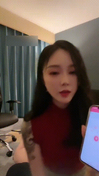 美女女王突击检查