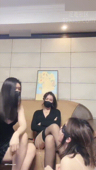妆主大大双s全调母畜踹头猛抽#女奴_17481851115286448