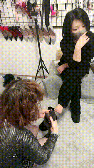 video_1751925209459