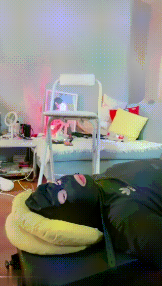 aaaa芷晴S吃脚屑~1
