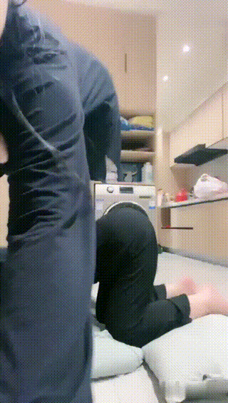 【小羊】母畜-鞭打_下跪品尝裸足【36分钟】 - taolusm